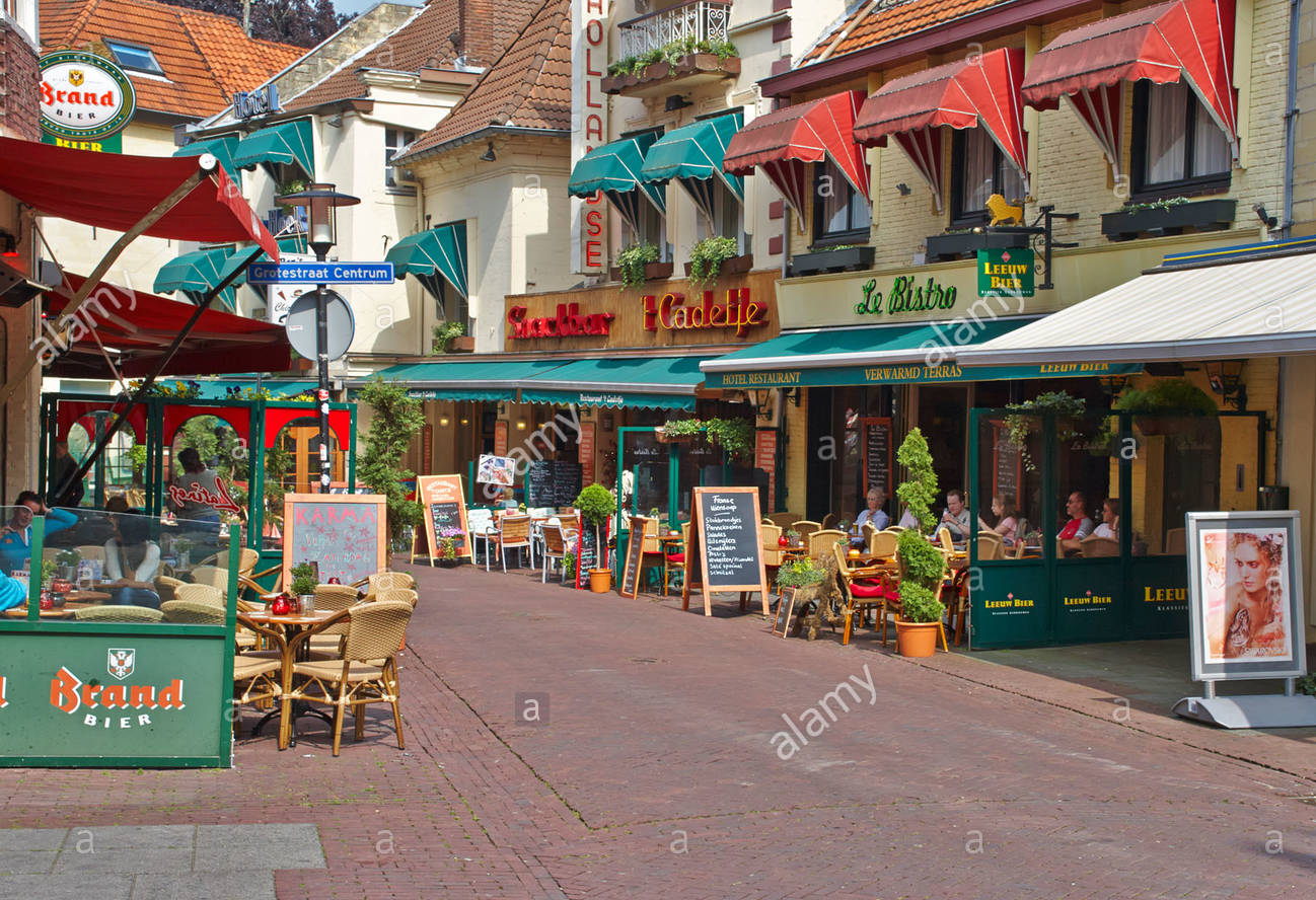 Illustration. Excursion en autobus aux Pays-Bas. © alarmy stock photo - c8.alamy.com 2019-06-08